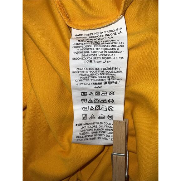 Men's Fanatics Gold Nashville Predators Authentic Pro Rink Pullover Hoodie - Picture 6 of 10